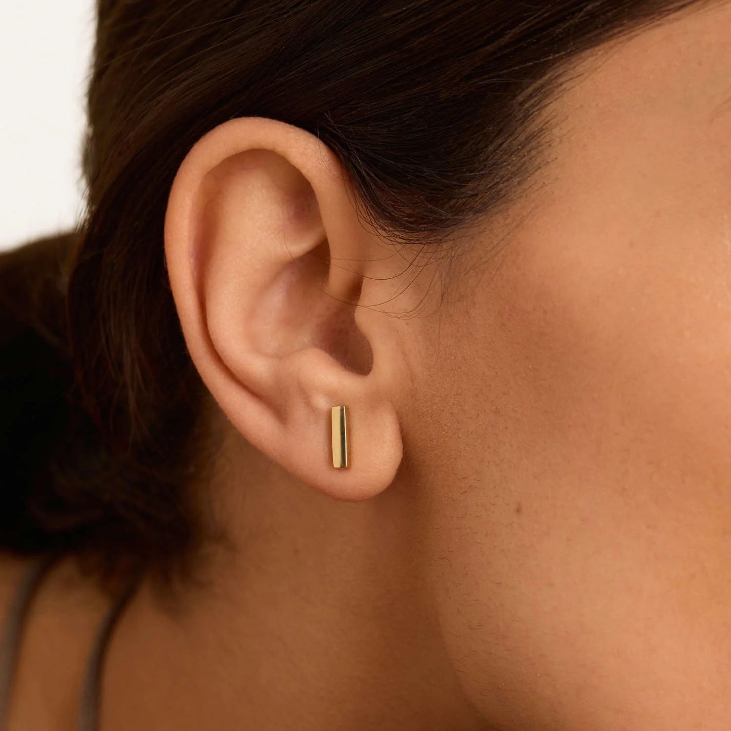 Minimal Metal Bar Studs - Gold